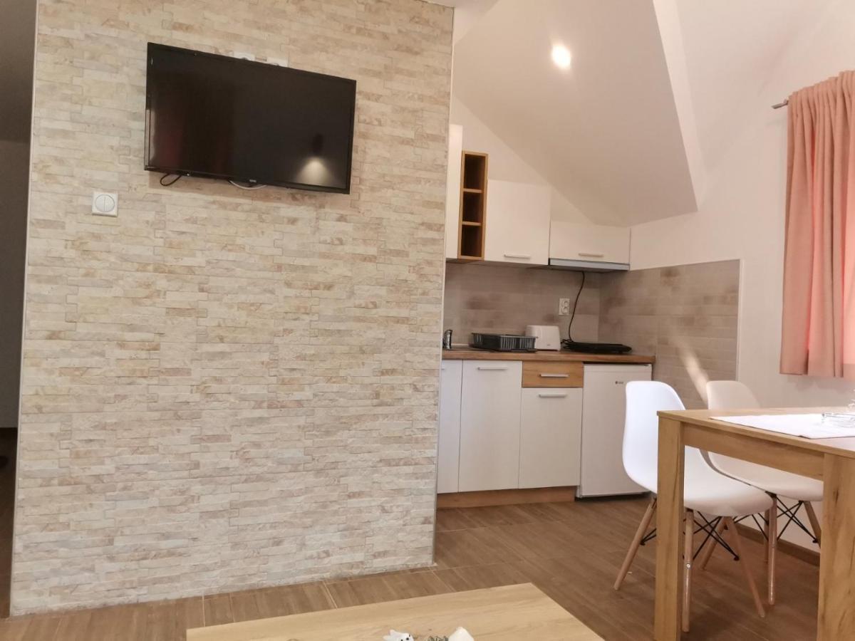 Vila Vrh Crni Vrh Екстер'єр фото